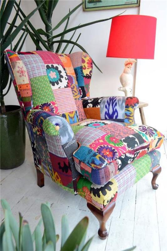kratinys-fotelis-įvairiaspalvis-dekoratyvinis-fotelis
