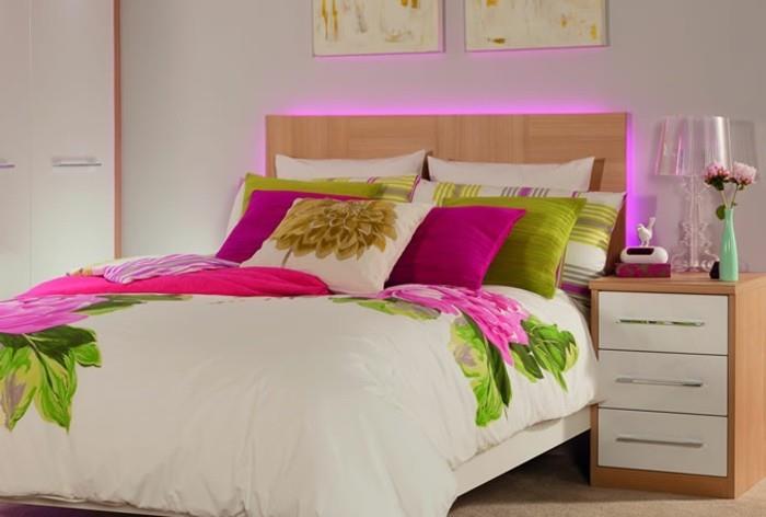 favorit-illuminated-bed-backsplash-interior-design-cool-in-pink