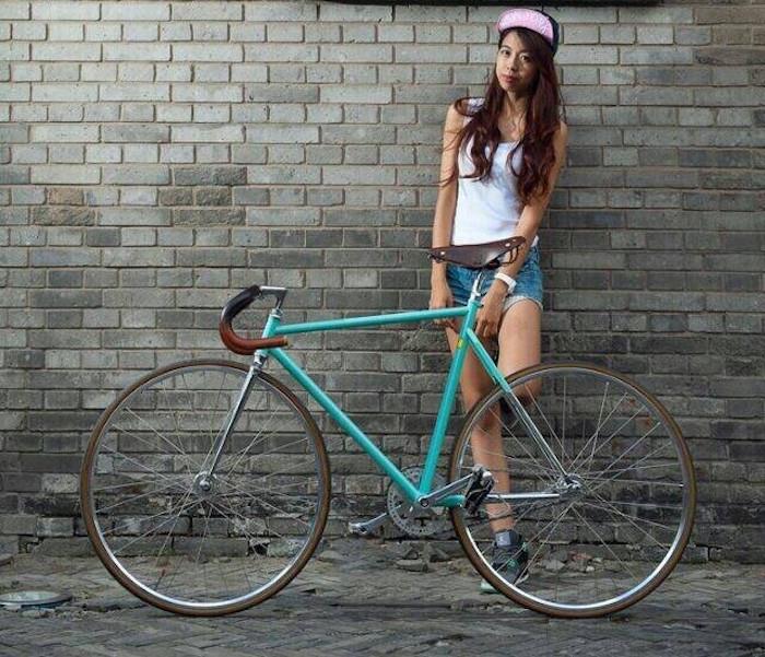 nagnjen okvir koles s fiksno prestavo brez fiksirne zavore vintage ženska