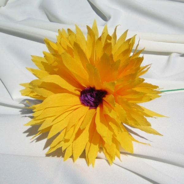rumeno-krepon-papirna roža