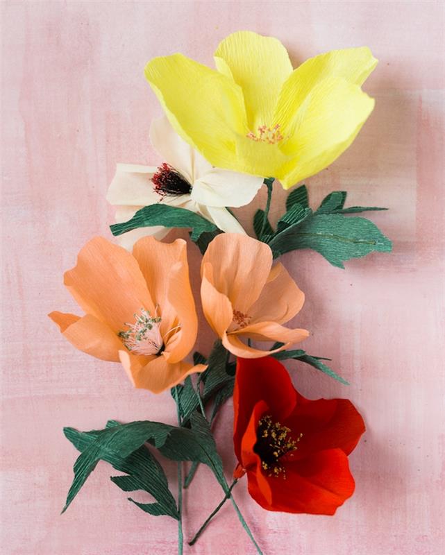krep kağıtla ne yapılır, kendin yap kağıdında rengarenk çiçekler, sarı, turuncu ve kırmızı, manuel etkinlik