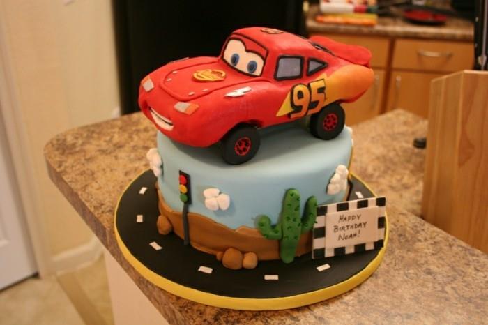 fondant-birthday-cake-kids-car-mqueen