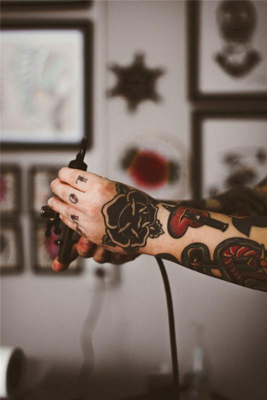 Kaip pasirinkti savo vikingų istorijos tatuiruotės dizainą