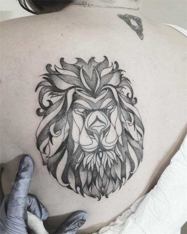 Tribal aslan dövmesi fikri küçük aslan dövmesi hangi aslan armadillo çizim güzel grafik dövme