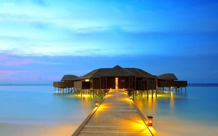 čudovito-medene tedne-maldivi-potovanje-maldivi-akvamarin-morje
