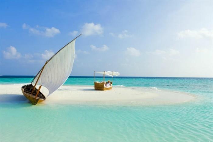 čudoviti-medeni tedni-maldivi-potovanja-maldivi-modri