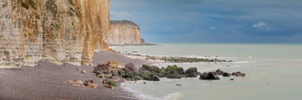 fransa-Veules-Güller-Seine-Maritime-Cliffs-upstream-from-Cote-d-Albatre-panorama