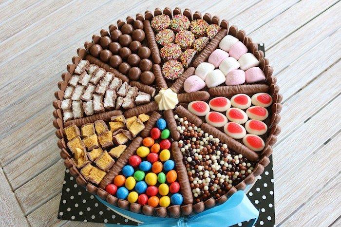 Šokoladinio pyrago receptas šokolado gimtadienio torto dekoravimas skanus