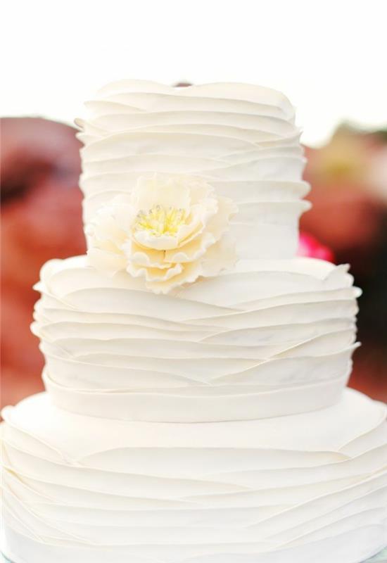 düğün pastası-düğün-coux-beyaz-düğün-dekorasyon-ve-çiçekler
