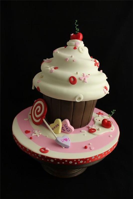 orijinal-doğum günü-kek-lezzetli-fincan-kek