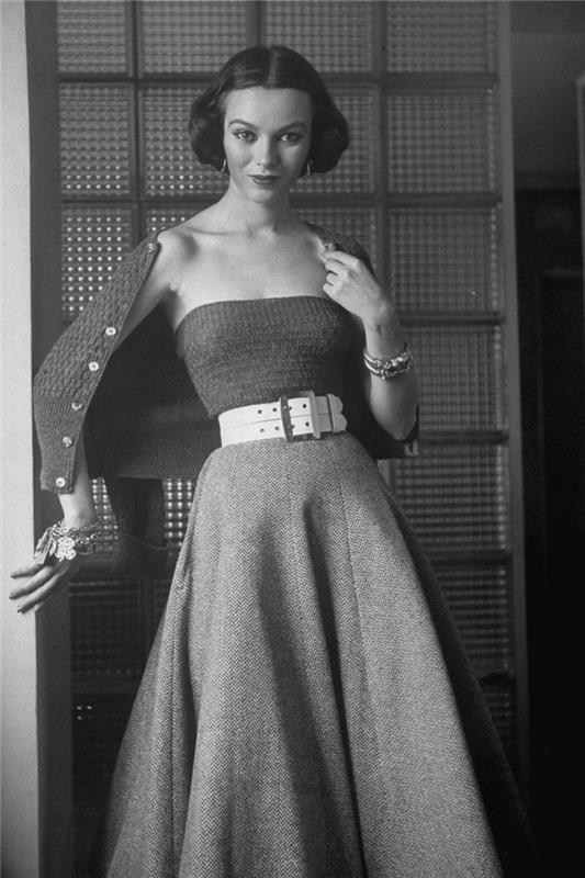 Genişletilmiş etek ve çıplak üst, 1950'lerin saç modeli, 1950'lerin kadını, salıncak danslarıyla klasik akşam