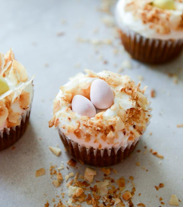 glazura-cupcake-the-pecivo-užitek-čokolada-cupcake-icing-za-velikonočno-cupcake-cake