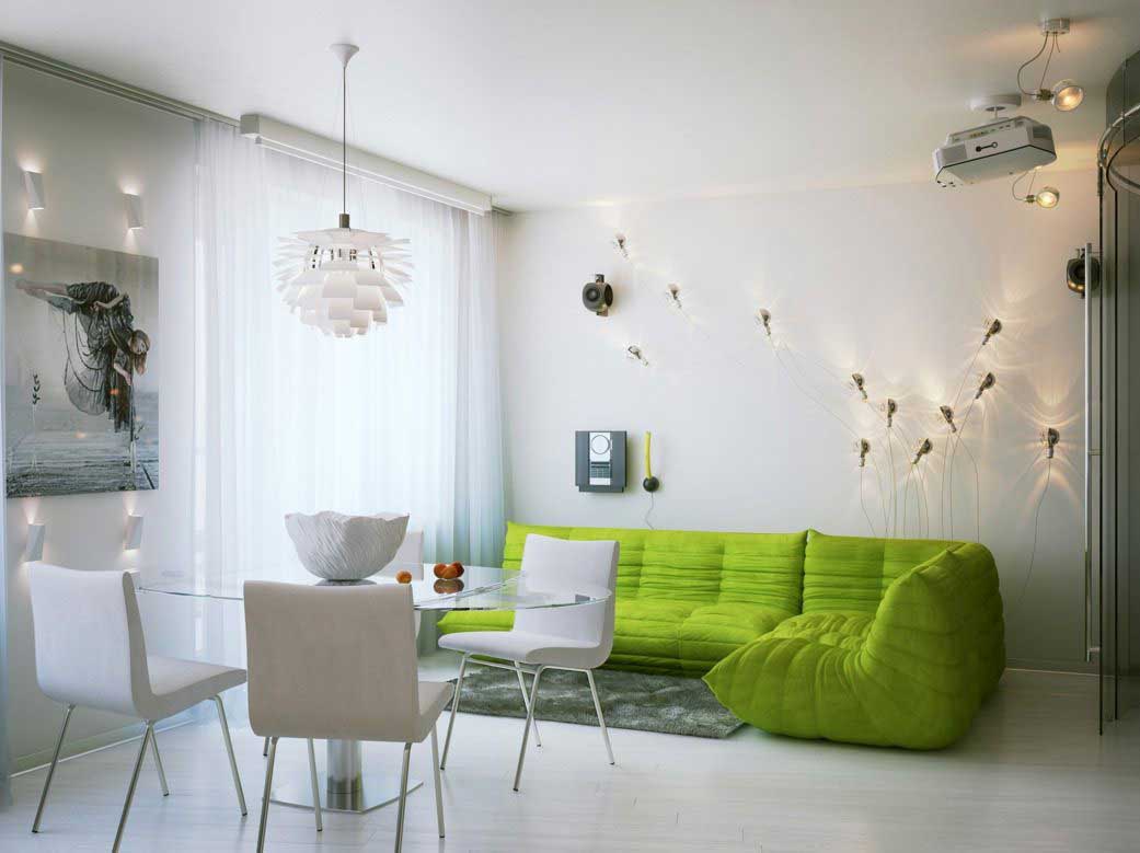 accenti verdi in un soggiorno bianco