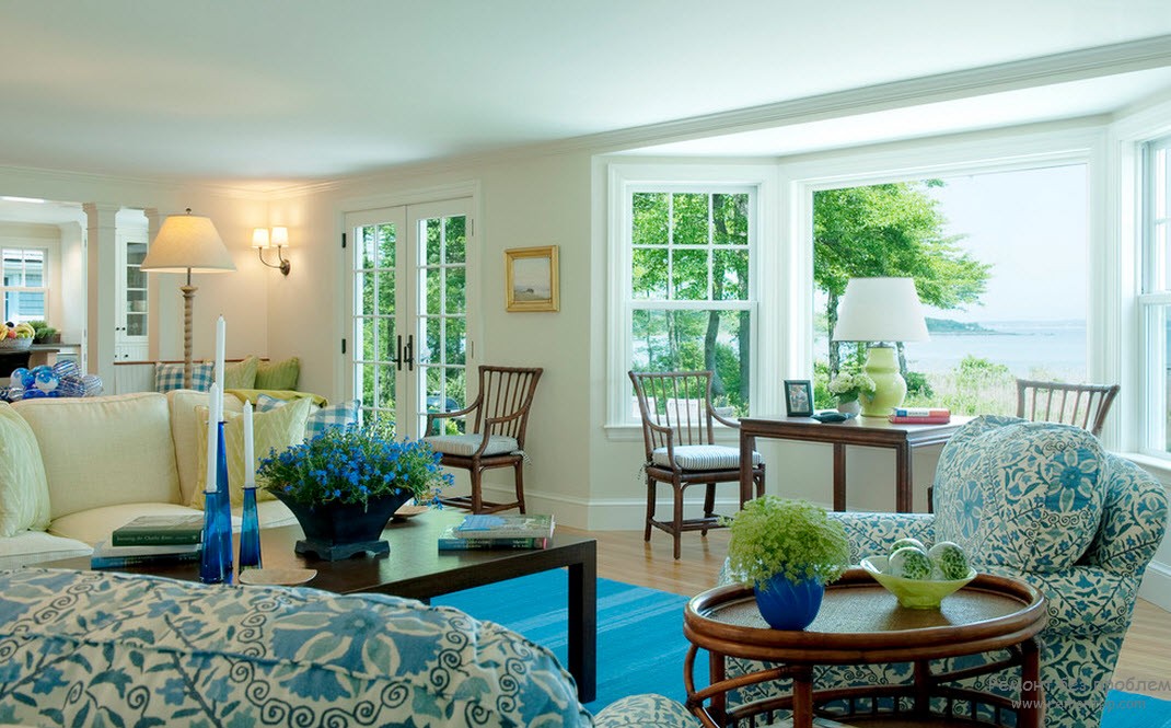 interno del soggiorno in design blu-verde