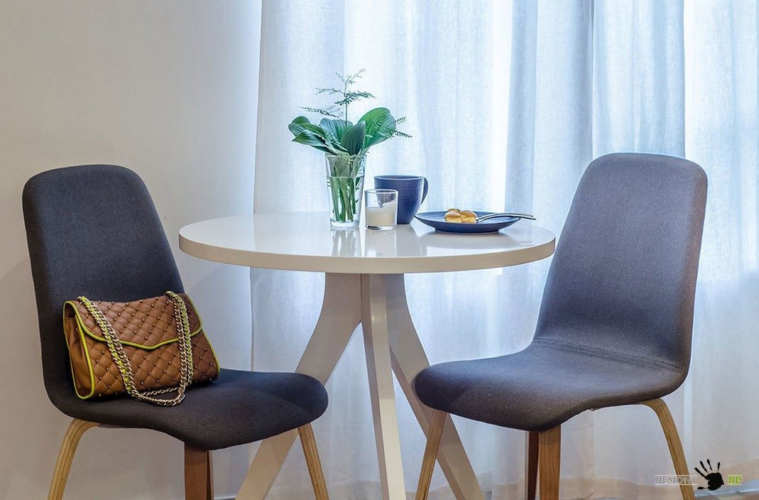 Mobili eleganti e leggeri