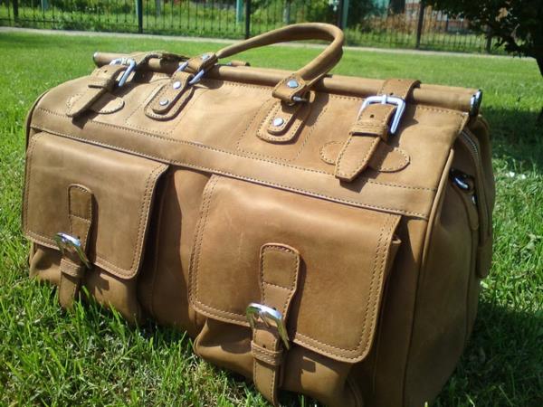 velika potovalna torba v slogu vuir-claire-bež-retro in vintage