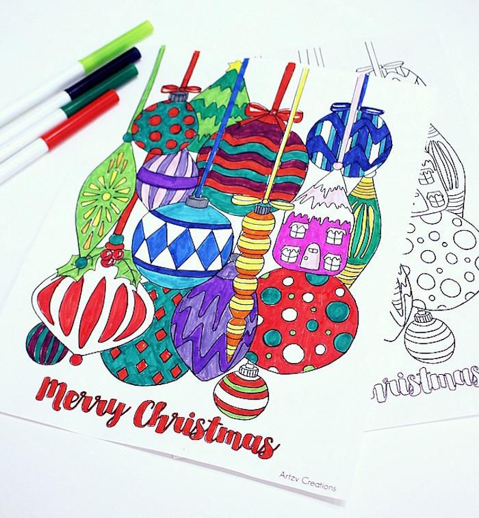 Kalėdų kamuoliukų piešiniai eglutės dažymui spalvotais žymekliais