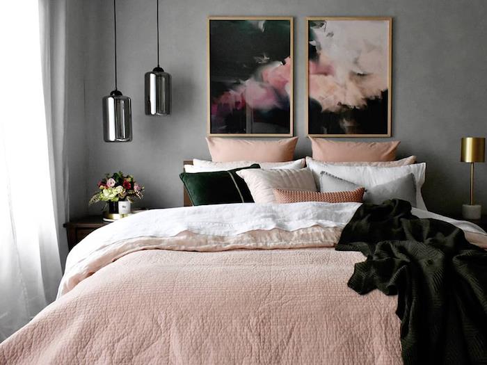 Sivo -roza abstraktna slika diptiha, svetlo roza ovitek, siva barva, klasična kombinacija sive in bele spalnice