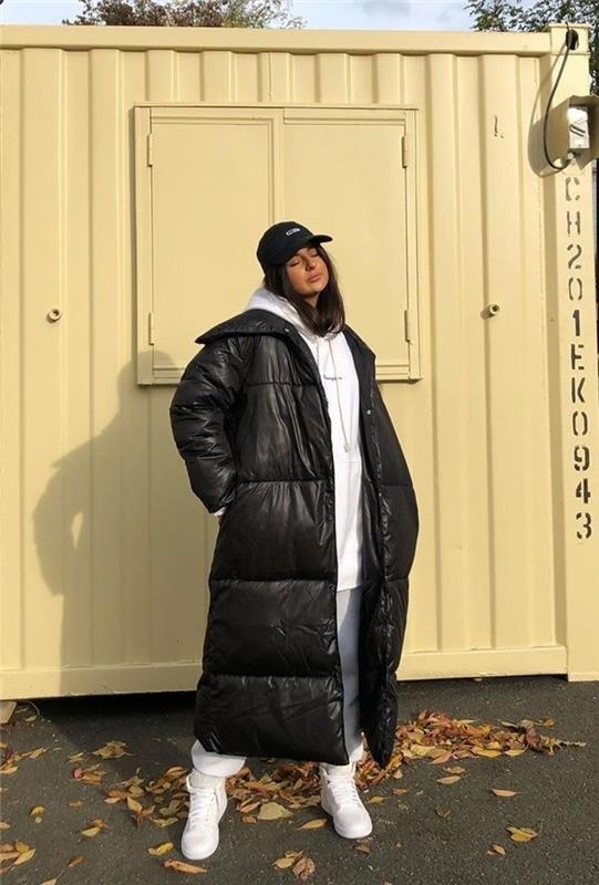didelis juodas oversize ilgas švarkas gatvės drabužiai megztiniai moteriški gatvės drabužiai balti sportiniai drabužiai