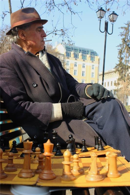 urvas-spektaklis-ežeka-parkas-sofija-teatras-ivan-vazovas