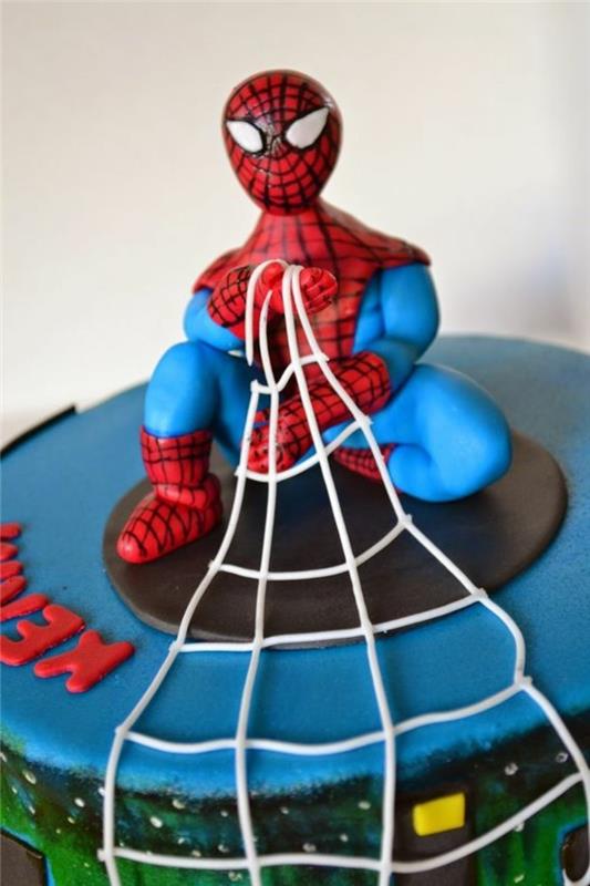 spiderman-cake-original-super-creative-cakes