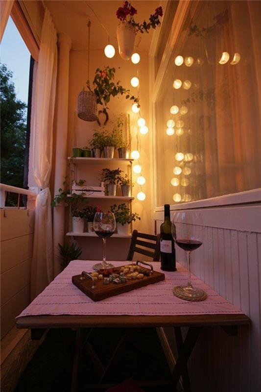 Kalėdų girlianda-ikea-girlianda-Kalėdoms-kaip-papuošti-Kalėdų girliandomis