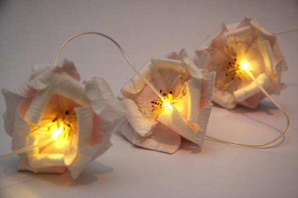 origami-çelenk-aydınlık-çiçekler