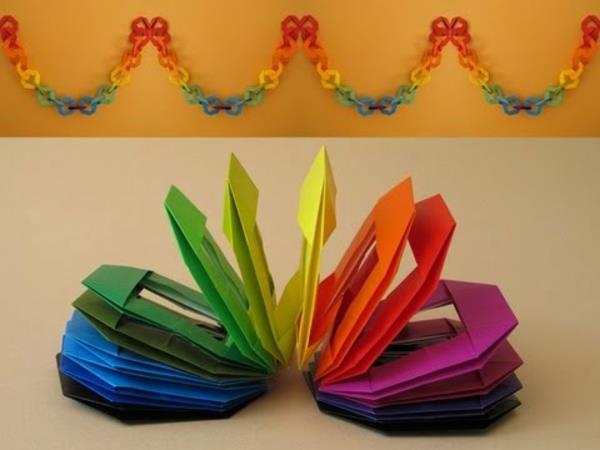 večbarvni origami-girland