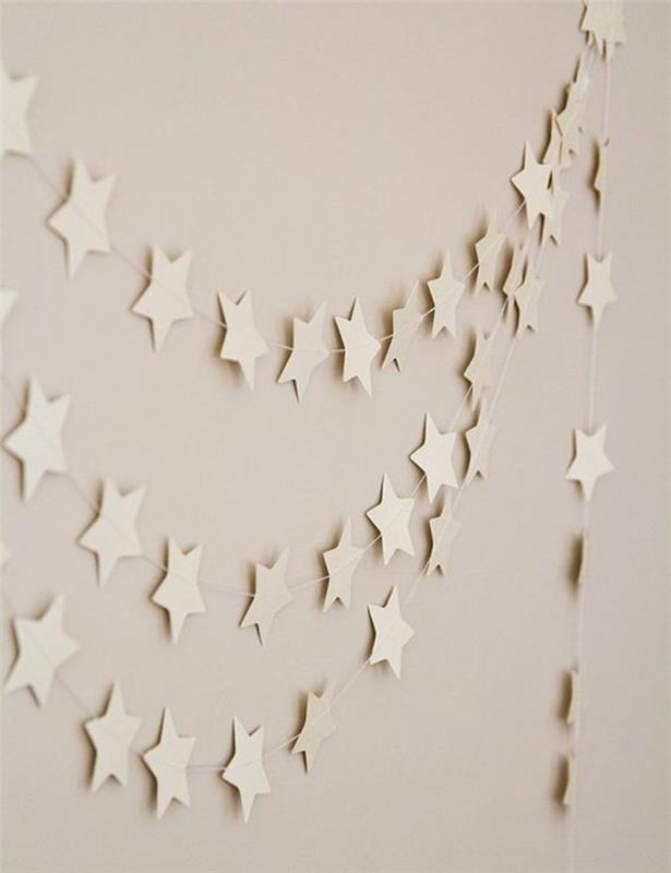 popieriaus girlianda, sudaryta iš mažų popieriaus žvaigždžių idėjos-pasidaryk pats-kaip padaryti girliandas
