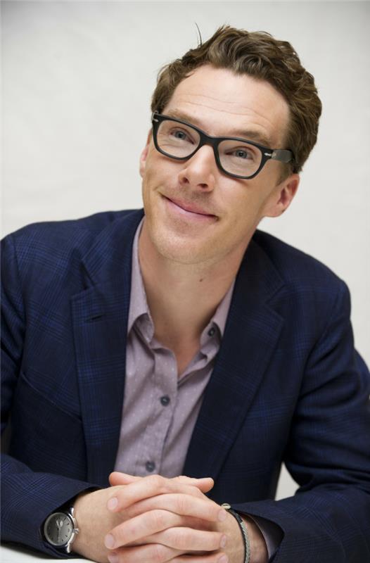 hippster-sončna očala-hipster-t-shirt-moški-benedikt-cumberbatch