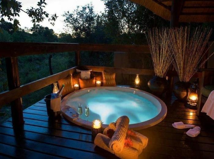 hotel-with-spa-private-jacuzzi-room-bed-and-breakfast-spa-at-sunset