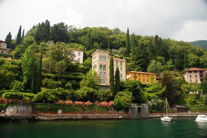 žavingas viešbutis-lac-de-come-lac-de-come-bellagio-italy-house-kalnas-žalias