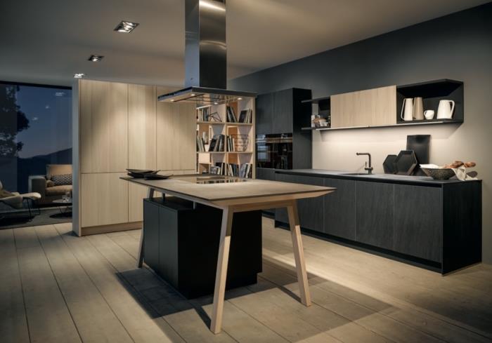 šviesios medinės grindys ir baltos lubos su LED apšvietimu, įrengta virtuvė su moderniomis spintelėmis