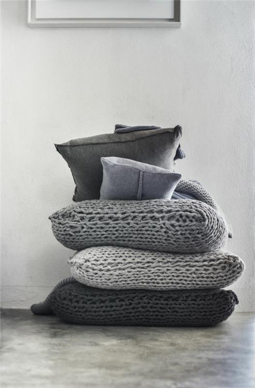 pagalvėlės-užvalkalai-megzti užvalkalai