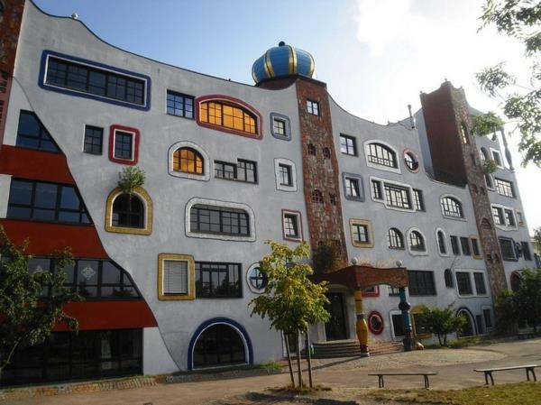 hundertwasser-arhitekturna šola