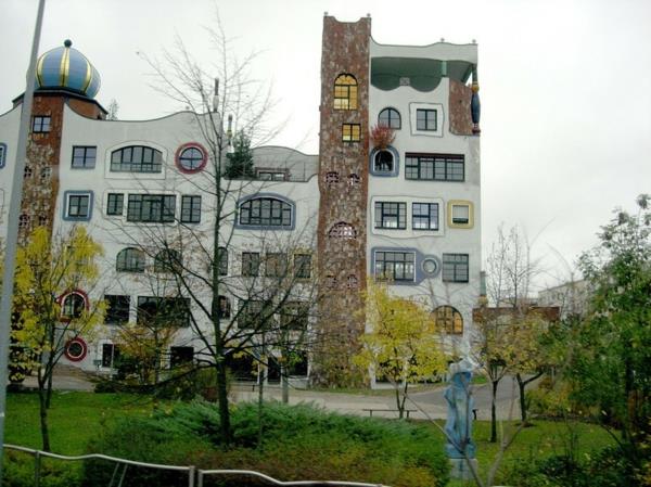 hundertwasser-ecole-architecture-wittenberg-fasada