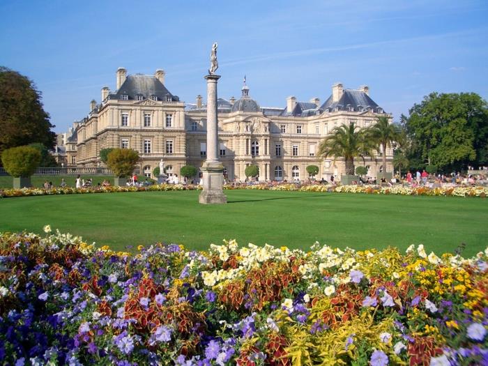 ideja-romantična-vožnja-paris-kolesarjenje-paris-lepota-zelena-luksemburg-poletni vrt