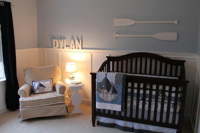 kūdikio kambarys-idėja-originali-dekoracija-žaislai-lovelė-valtis