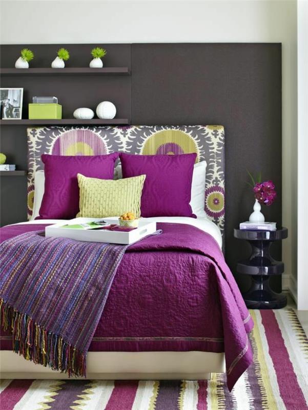 Romantik yatak odası dekoru mor renk anlamı zen yatak odası dekorasyon fikirleri güzel yeşil ve mor yatak odası