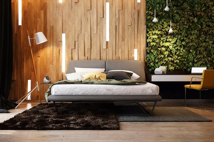 zelena stena v glavni spalnici, lesene plošče, rjava preproga