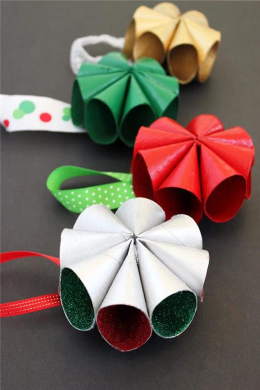 Kalėdų dekoravimo idėja pasidaryti iš popieriaus su blizgučiais „pasidaryk pats“ originaliame kalėdiniame ornamente