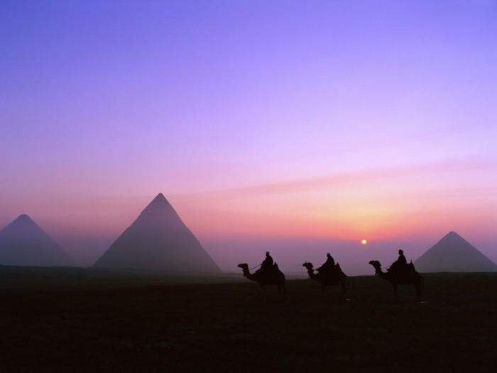 Piramitlerde-günbatımında-ölmeden-yapılacaklar-listeniz için-fikir