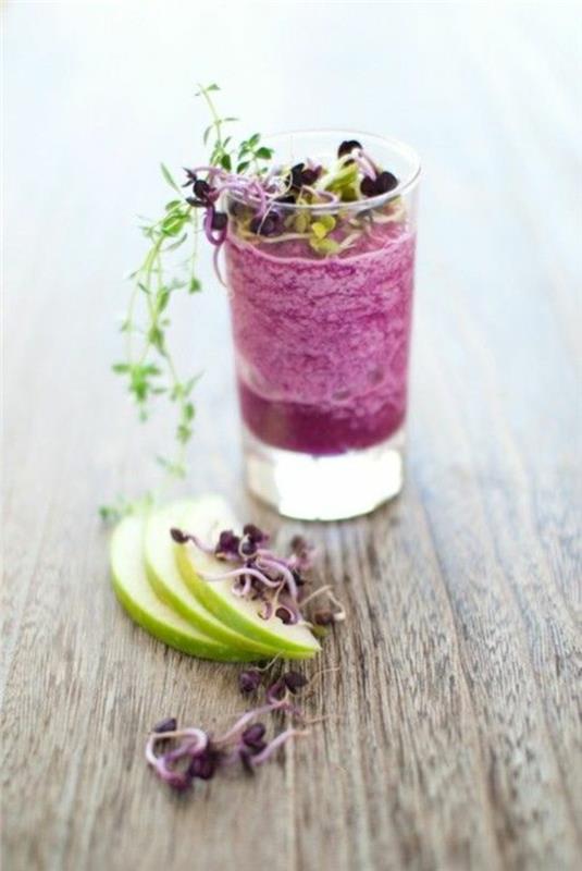 original-smoothie-with-rdeče-zelje-smoothie-detox