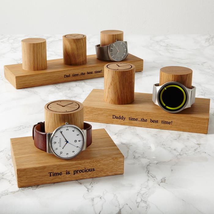 Kalėdinė dovana vyrams, kurie mėgsta laikrodžius, elegantiškas medinis laikrodžių stovas su užrašu