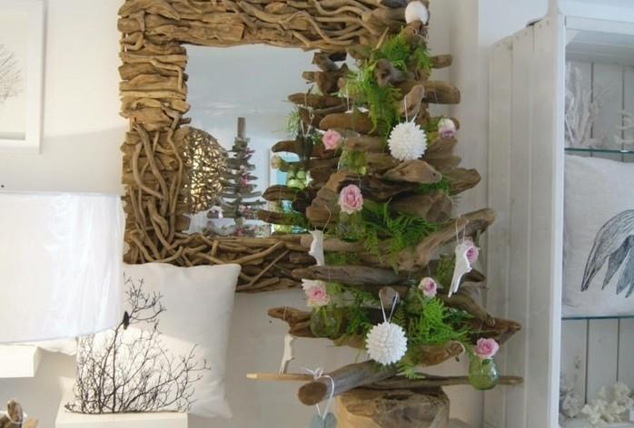 büyüleyici-noel-ağacı-tasarımı-ahşap-yüzer-taze-çiçek-dekorasyonu
