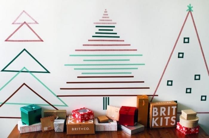 Noel partisi için geleneksel tonlarda maskeleme bantlı üç orijinal ağaç modeli, klasik Noel ağacına yerden tasarruf sağlayan alternatif