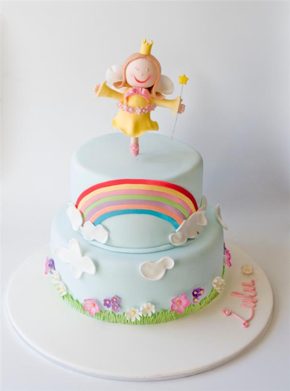 ideja za precej čarobno rojstnodnevno torto, okrašeno s sladkorno pasto, idealno za praznovanje prvega rojstnega dne vaše hčerke