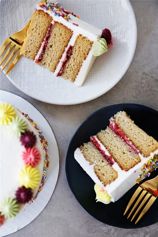 rojstnodnevna torta iz vanilije z domačo jagodno marmelado z masleno kremo, recept za pecivo brez glutena