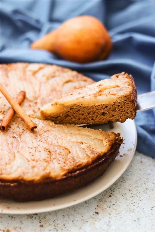 hızlı ve kolay glutensiz tatlı, tarçın aromalı armut ters kek tarifi