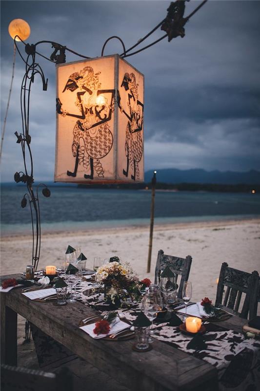 Poročna miza osrednji nosilec poročnega menija izvirna dekoracija, kako postaviti jedilni pribor na poročno mizo na plaži